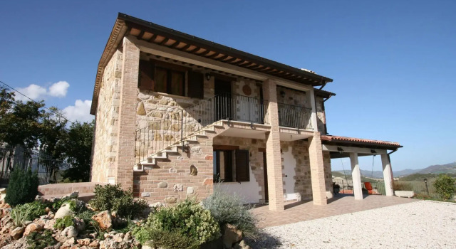 Scenic holiday home in Cagli with roofed terrace and bbq, Rezervovat Hotel Cagli 