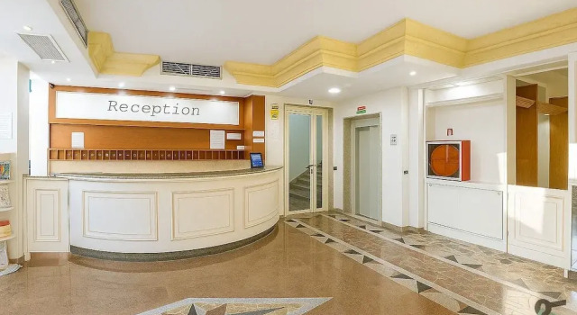 Hotiday Porto Cesareo, Buchen Sie Hotel Hotels in Porto Cesareo mit Parkplatz, Parkplätze