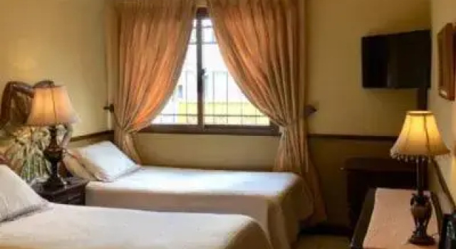 Трёхместный номер Standard Hostal Villa Toscana