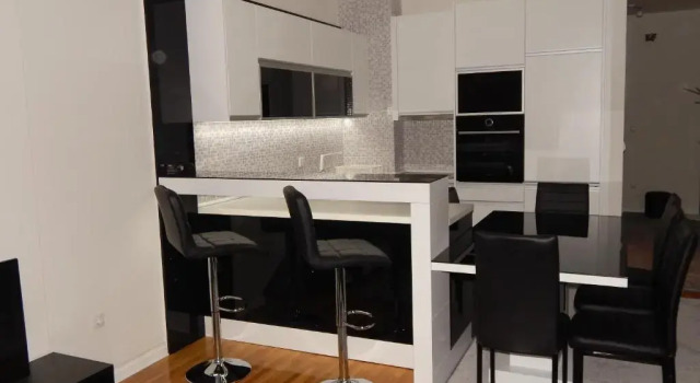 Апартаменты Pleasure Lux1 Apartment