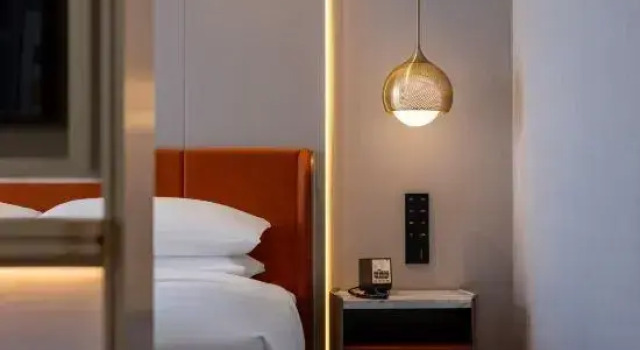 Люкс Comfort Home2 Suites by Hilton Jinan Tangye Sunac Land