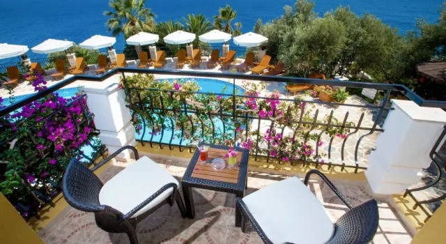 Двухместный номер Deluxe с видом на море Hadrian Hotel