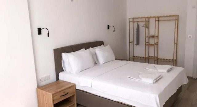 Апартаменты Aloha Suites Mediterranean
