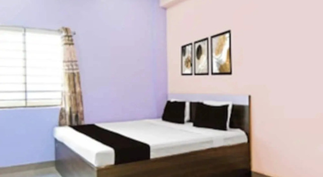 Hotel Aryanandan - Near Ram Mandir, 예약 호텔 Ayodhya 