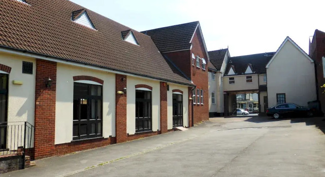 Hotel Dinara, Book Hotel Hoteller i Smethwick med parkering, Parkering