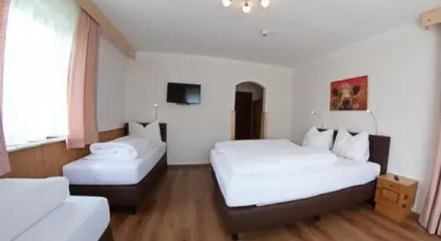 Gästehaus Zum Steirischen Kuss, Rezerwuj Hotel Hotele w Aich z parkingiem, Parking
