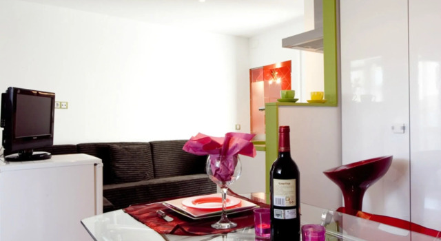 Watermelon - Penthouse Apartment, Забронировать Апартаменты/квартира Апартаменты Барселоны, рядом с Toguna, Апартаменты/квартира