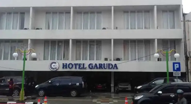Garuda Hotel, Book Hotel Padang Sumatra