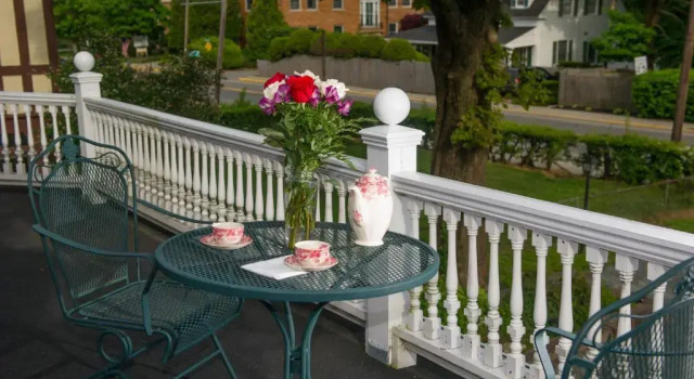 Двухместный номер Standard с балконом Thornhedge Inn