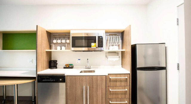 Четырёхместная студия Home2 Suites By Hilton Carlsbad, Ca