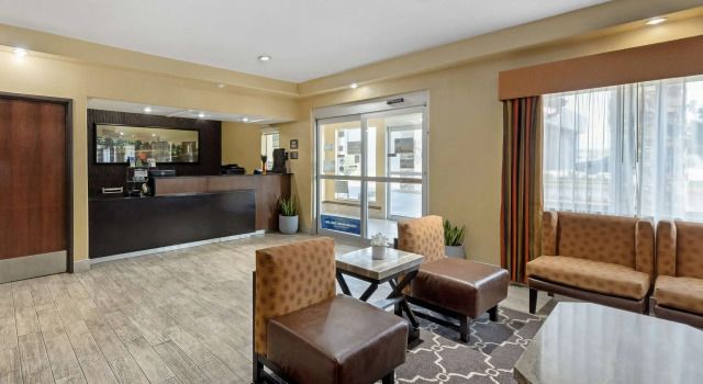 Best Western Greentree Inn & Suites