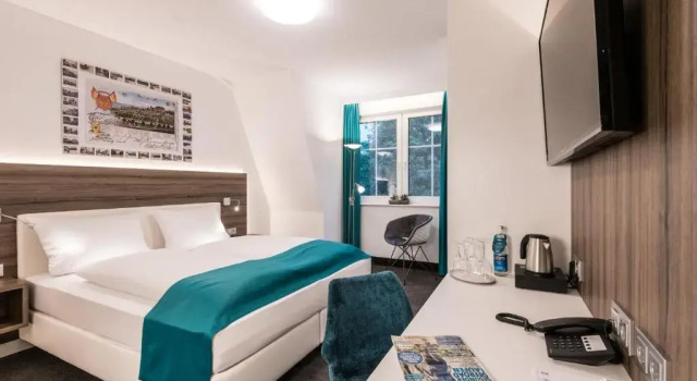 Parkhotel Hachenburg, Book Hotel Hachenburg Westerwald