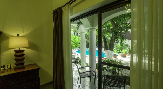 Номер Standard с видом на бассейн Hacienda Paradise Hotel
