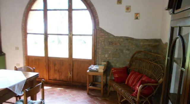 Casa Julia con giardino e piscina privati, Prenota Hotel Chianni Toscana
