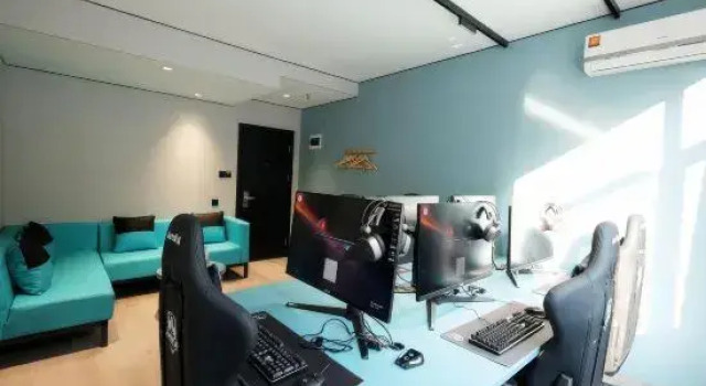 Quick Dog E-sports Hotel (Shanghai Fengxian South Bridge), Prenota Hotel Fengxian Shanghai Area