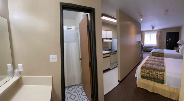 Thunderbird Lodge, Norman, OK, Rezerwuj Mini-hotel Norman Oklahoma