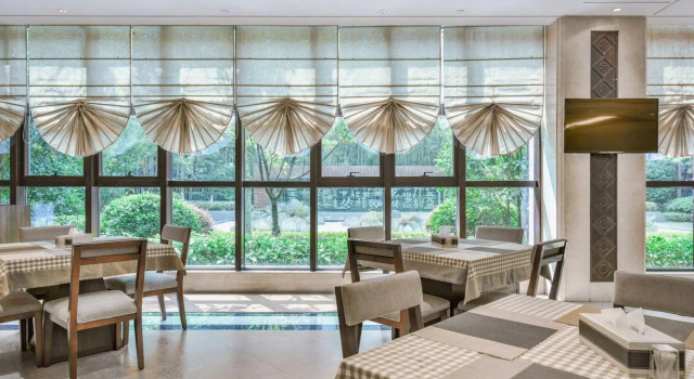 Duyun YunDong Guizhou Hotel, Rezerwuj Hotel Hotele 5-gwiazdkowe w Qiannan, 5*