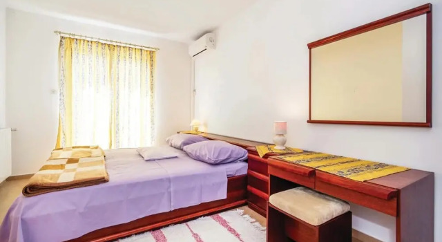 Awesome Home In Barbat, Book Hotel Hotels in Kvarner Islands with a Pool, Swimming Pool