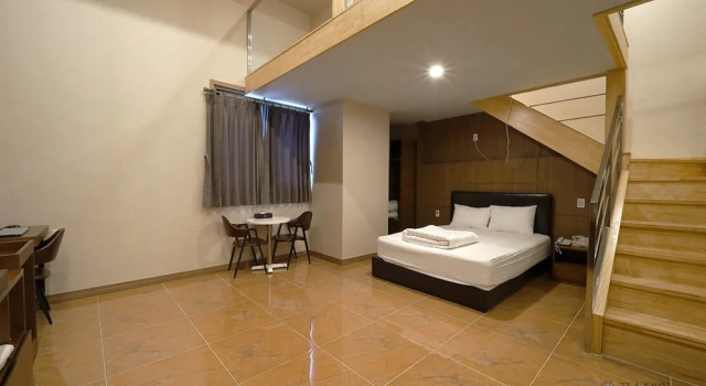 Семейный номер Standard Дуплекс с 2 комнатами The King Hotel
