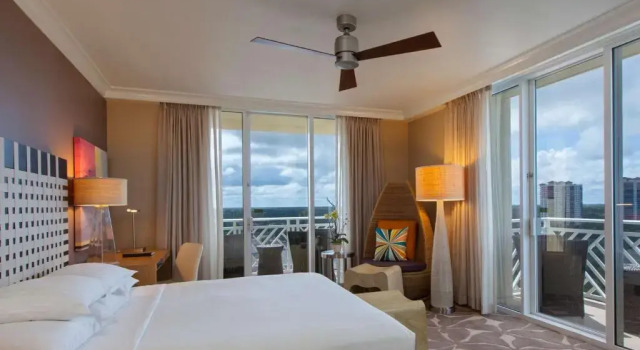 Двухместный номер Corner с красивым видом из окна Hyatt Regency Coconut Point Resort & Spa Near Naples