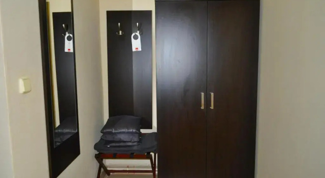 Standard quarto Pension Falconi