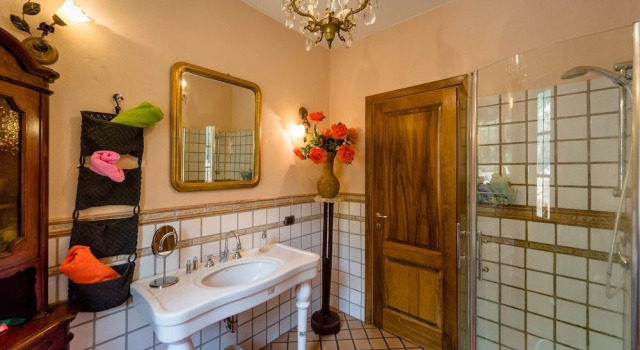 Кровать в общем номере c 1 комнатой Room With sea View Italy