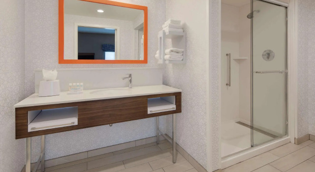 Номер Standard Hampton Inn Santa Cruz West, Ca