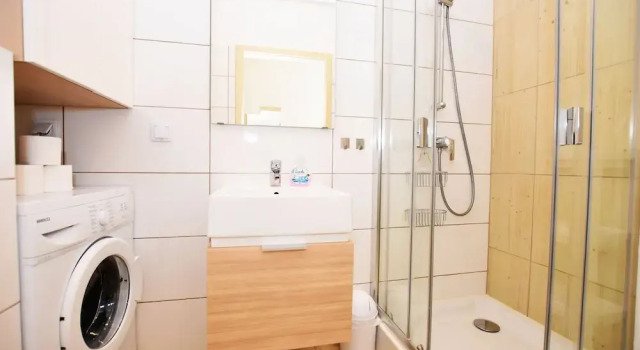 Апартаменты Deluxe City Central Apartments - Old Town