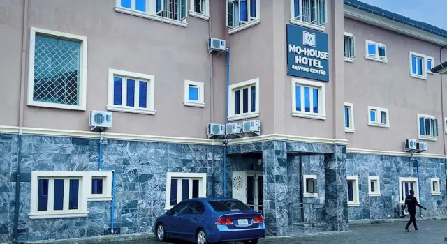 Mo-House Hotels and Events Centre, Book Hotel Hotels in Bwari with a Pool, Swimming Pool