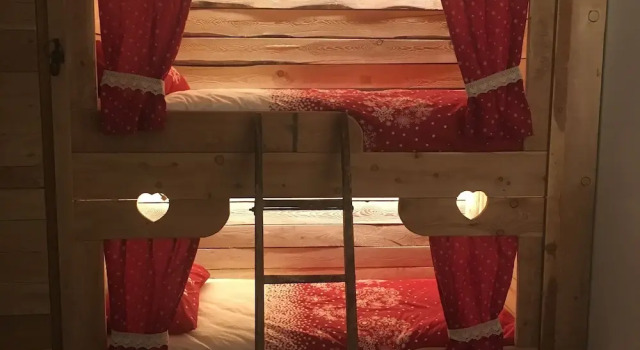 Atmosphere di montagna, Забронировать Отель «постель и завтрак» Отели в центре Вермильо, в центре