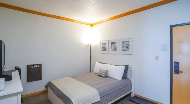 Апартаменты Cozy Brian Head Condo: Walk to Navajo Express Lift