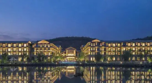 Landison Retreat Yuanxiang, Foglalás Szálloda Huzhou 