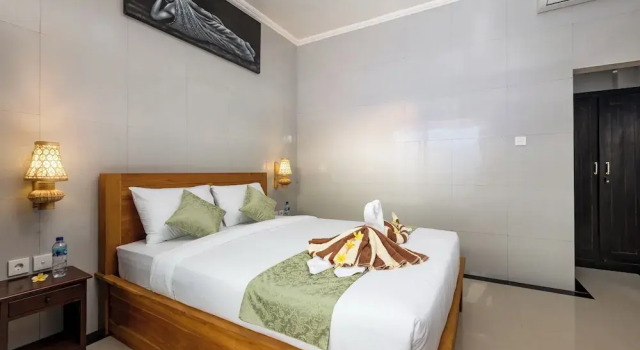 Двухместный номер Standard с балконом и с видом на внутренний двор The Tis Guesthouse and Hostel
