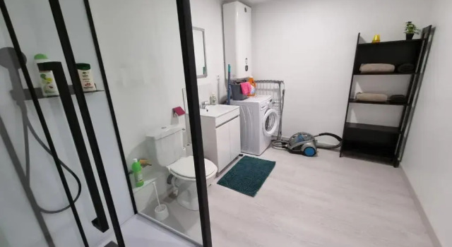 Grand studio Gravelines centre , 5 mn du cnpe et de la plage, absence de chambre privative, Varaa Huoneisto  