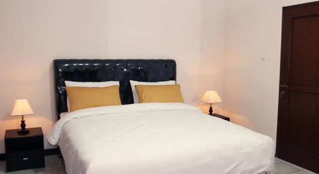 Rumah Resik Guest House