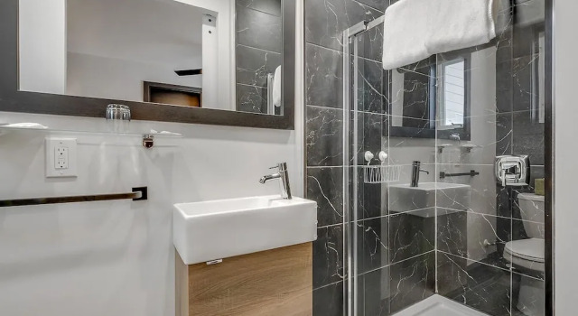 Номер Deluxe Motel Lévis