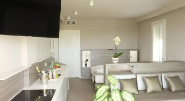 Студия Comfort AlMar Apartments by Alma di Alghero
