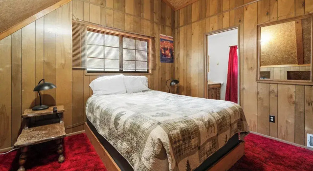 Коттедж Canyon Cabin