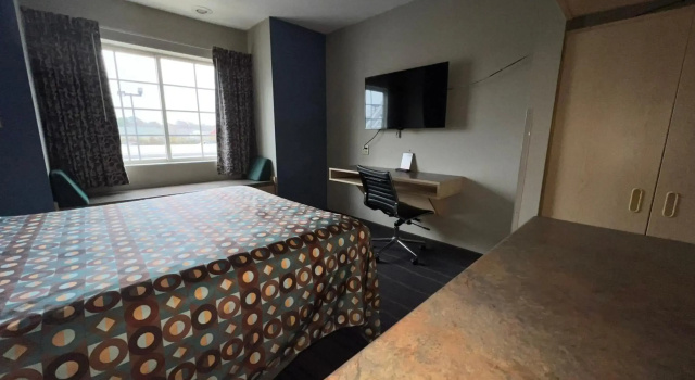 Americas Best Value Inn and Suites - Jackson, Prenota Hotel Jackson Tennessee