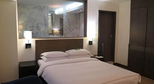 Номер Deluxe United Hotel