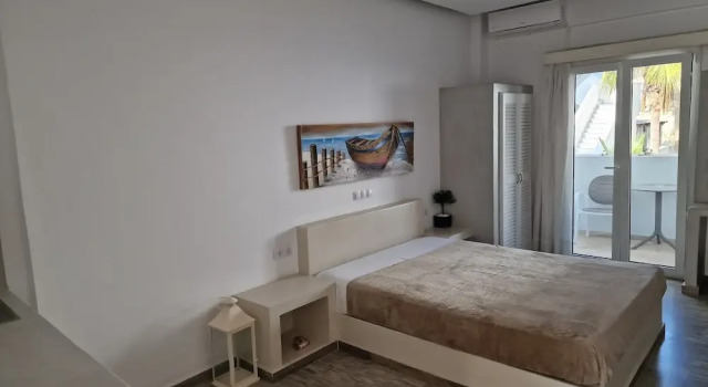 Estudio Superior con balcón Argiris Studios