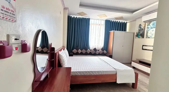 Hoàng Hải Anh Hotel, Забронировать Отель Отели Тханьхоа́ с парковкой, Парковка