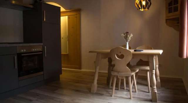 Hotel-Restaurant Zur Traube, 预订 酒店 阿尔特纳尔 Ahrtal