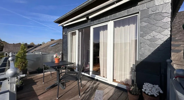 Апартаменты с балконом Shared Holiday in two Separate Flats