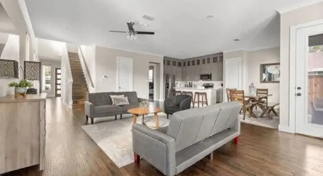 Коттедж Trinity Groves Retreat Large Modern 5 BR Home