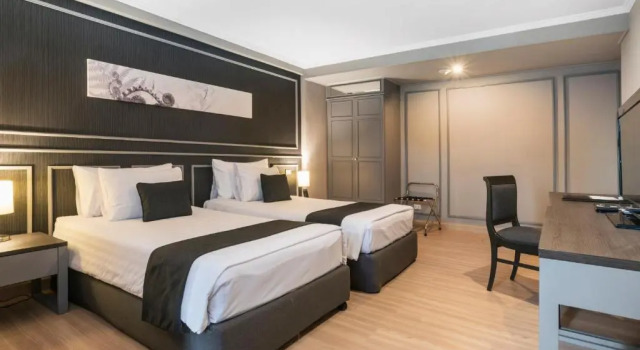 Люкс с 2 комнатами SC Park Hotel