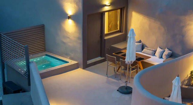 Люкс Litheos Santorini Luxury Cave Suites
