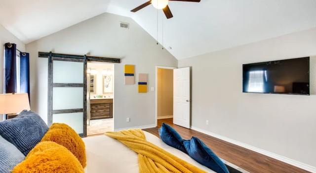 Texas Vacation Rental w/ Private Heated Pool!, Забронировать Отель Колони Dallas - Fort Worth Metropolitan Area