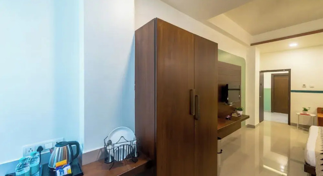 Люкс Standard Olive Hotel Electronic City by Embassy Group