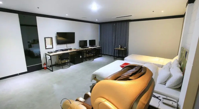 Suwon Yeongtong SG Hotel